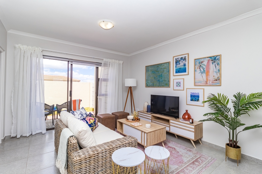 To Let 3 Bedroom Property for Rent in Stellendale Western Cape